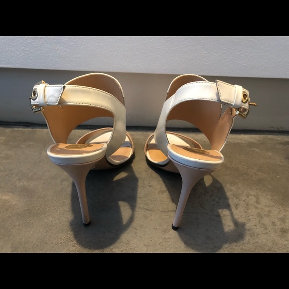 Victor and Rolf pump - Picture 3 of 6